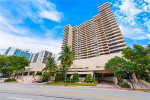 2555 Collins Ave APT 2402, Miami Beach, FL 33140, Sold 05/12/22
