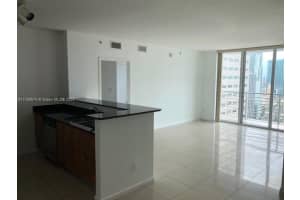 325 S Biscayne Blvd #3422, Miami, FL 33131, Sold 05/03/22