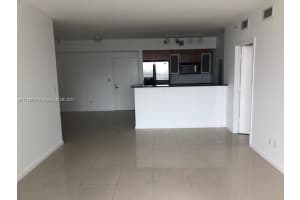 325 S Biscayne Blvd #3422, Miami, FL 33131, Sold 05/03/22