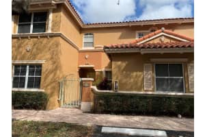 8425 NW 141st Terrace APT 4203, Miami Lakes, FL 33016, Sold 05/03/22
