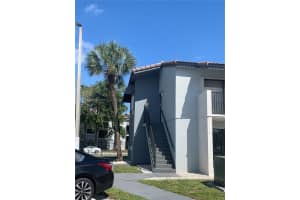 7100 NW 179th St APT 206, Hialeah, FL 33015, Sold 05/11/22