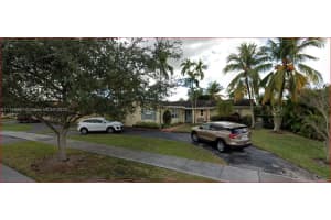 2701 SW 118th Ct, Miami, FL 33175, Sold 02/25/22