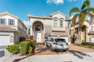 11353 NW 46th Ln, Doral, FL 33178, Sold 05/31/22