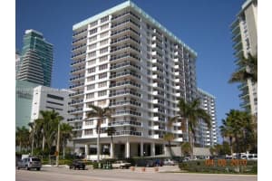 3725 S Ocean Dr APT 518, Hollywood, FL 33019, Sold 04/27/22