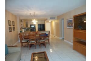3725 S Ocean Dr APT 518, Hollywood, FL 33019, Sold 04/27/22