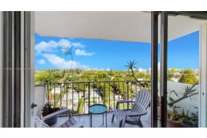 1300 Alton Rd #9a, Miami Beach, FL 33139, Sold 03/29/22