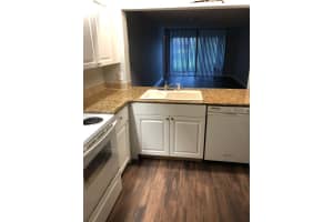 205 Lake Pointe Dr APT 203, Oakland Park, FL 33309, Sold 04/01/22