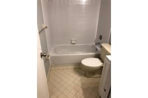 205 Lake Pointe Dr APT 203, Oakland Park, FL 33309, Sold 04/01/22