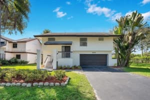 8649 Franjo Rd, Cutler Bay, FL 33189, Sold 04/15/22