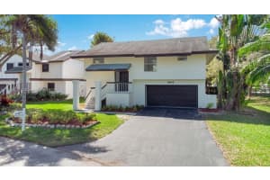 8649 Franjo Rd, Cutler Bay, FL 33189, Sold 04/15/22