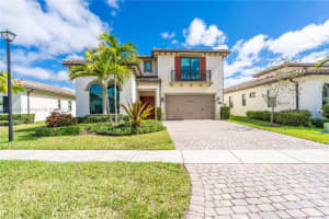 1289 SW 113th Way, Pembroke Pines, FL 33025, Sold 05/10/22