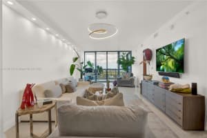 601 NE 36th St APT 3206, Miami, FL 33137, Sold 04/14/22