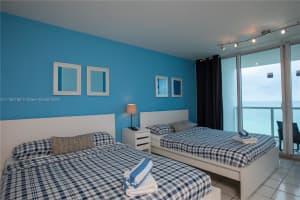 5445 Collins Ave APT 927, Miami Beach, FL 33140, Sold 08/05/22
