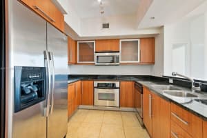 888 Douglas Rd APT 501, Coral Gables, FL 33134, Sold 04/22/22