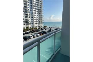 3001 S Ocean Dr APT 405, Hollywood, FL 33019, Sold 05/25/22
