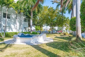 1300 Pennsylvania Ave APT 206, Miami Beach, FL 33139, Sold 04/06/22