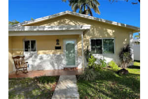 838 NW 10th Ave, Dania Beach, FL 33004, Sold 04/21/22