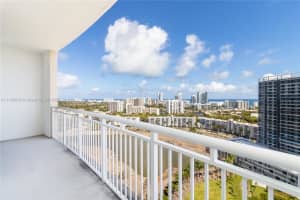 1755 E Hallandale Beach Blvd #2405e, Hallandale Beach, FL 33009, Sold 04/06/22