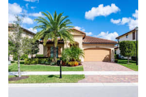 8304 NW 110th Ln, Parkland, FL 33076, Sold 04/01/22