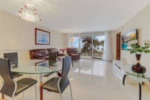 2030 S Ocean Dr APT 215, Hallandale Beach, FL 33009, Sold 04/25/22