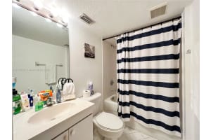 1261 SE 27th St UNIT 102, Homestead, FL 33035, Sold 05/12/22