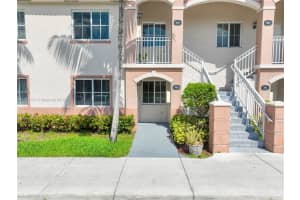 1261 SE 27th St UNIT 102, Homestead, FL 33035, Sold 05/12/22