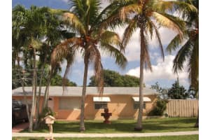 2040 SW 48th Ave, Fort Lauderdale, FL 33317, Sold 04/15/22