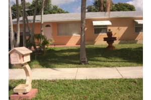 2040 SW 48th Ave, Fort Lauderdale, FL 33317, Sold 04/15/22