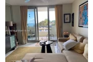 3180 S Ocean Dr APT 210, Hallandale Beach, FL 33009, Sold 04/29/22