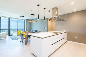 1000 Brickell Plaza, Miami, FL 33131, Sold 05/20/22