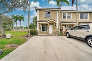 12202 S W 8th Ct, Pembroke Pines, FL 33025, Sold 04/05/22