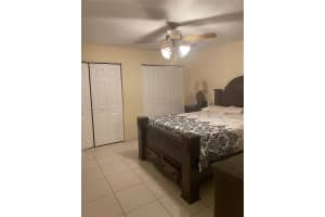 2455 W 67th Pl Apt 14-10, Hialeah, FL 33016, Sold 05/05/22