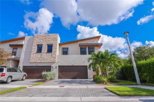 10590 NW 78th Terrace, Doral, FL 33178, Sold 05/06/22