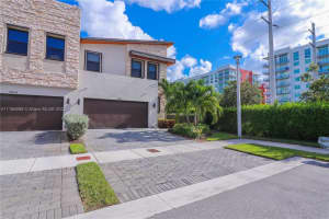 10590 NW 78th Terrace, Doral, FL 33178, Sold 05/06/22