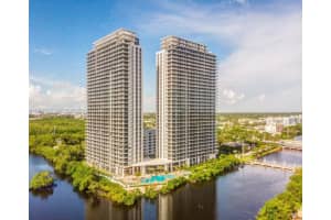 16385 Biscayne Blvd #806, North Miami Beach, FL 33160, Sold 05/10/22