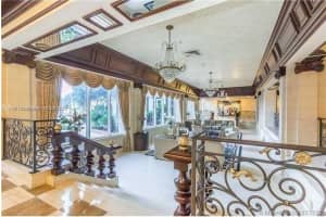 2030 S Ocean Dr APT 2102, Hallandale Beach, FL 33009, Sold 07/30/22