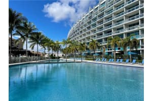 2950 NE 188th St APT 409, Aventura, FL 33180, Sold 05/05/22