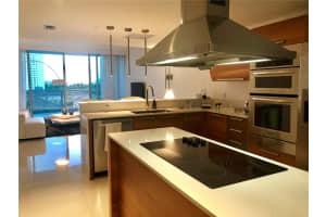 2950 NE 188th St APT 409, Aventura, FL 33180, Sold 05/05/22