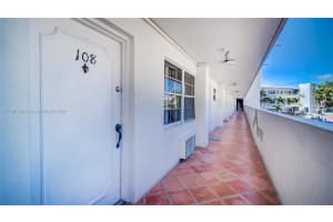 7904 West Dr APT 108, North Bay Village, FL 33141, Sold 04/27/22