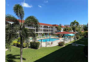 580 Egret Dr APT 209, Hallandale Beach, FL 33009, Sold 04/19/22
