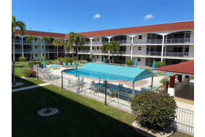 580 Egret Dr APT 209, Hallandale Beach, FL 33009, Sold 04/19/22