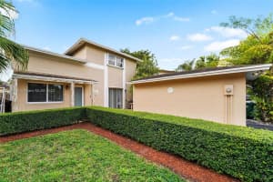 10712 SW 147th Pl, Miami, FL 33196, Sold 05/06/22