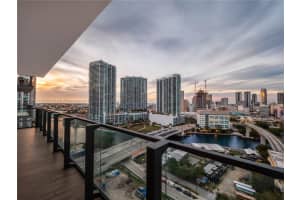 68 SE 6th St Apt 1411, Miami, FL 33131, Sold 06/01/22