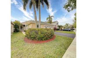 224 E Bayridge Dr, Weston, FL 33326, Sold 04/19/22