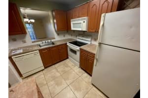 8550 Sherman Cir N APT 507, Miramar, FL 33025, Sold 04/07/22