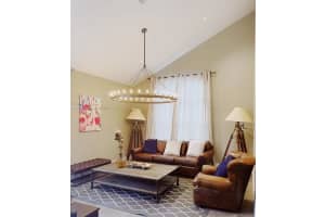 627 Cambridge Terrace, Weston, FL 33326, Sold 04/18/22