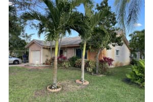 10418 NW 70th Ct, Tamarac, FL 33321, Sold 05/31/22