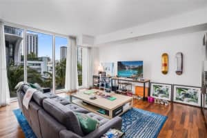 1040 Biscayne Blvd APT 1008, Miami, FL 33132, Sold 04/14/22