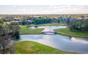 8320 Lagos De Campo Blvd #8320, Tamarac, FL 33321, Sold 04/25/22