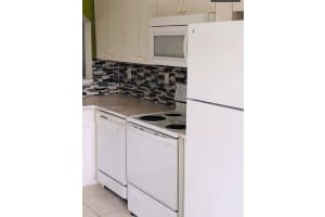 2651 SE 12th Rd UNIT 202, Homestead, FL 33035, Sold 05/10/22